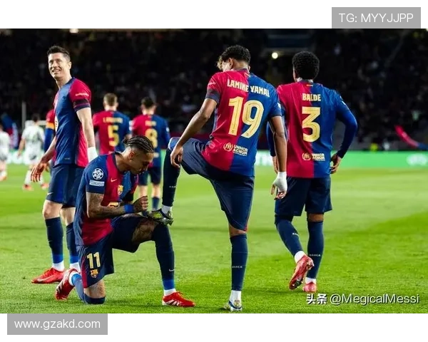 亚马尔上半场表现平平仅得6.4分 未有射正过人和关键传球 亚马尔上半场表现平平仅得6.4分 未有射正过人和关键传球